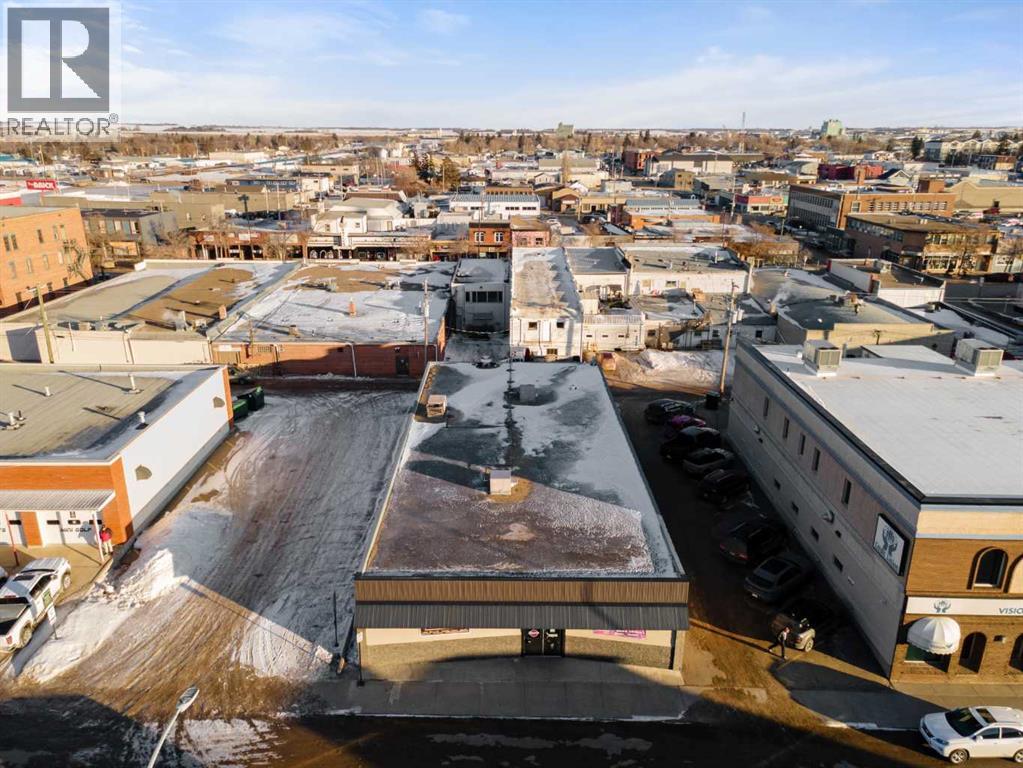 5017 51 Street - Photo 12