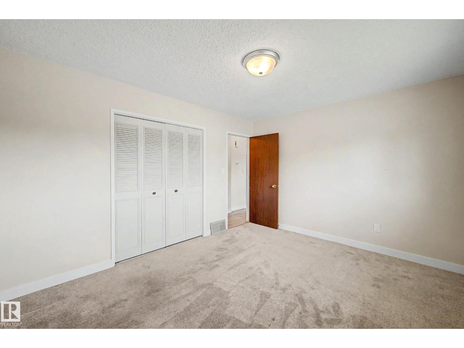2911 83 ST NW - 16