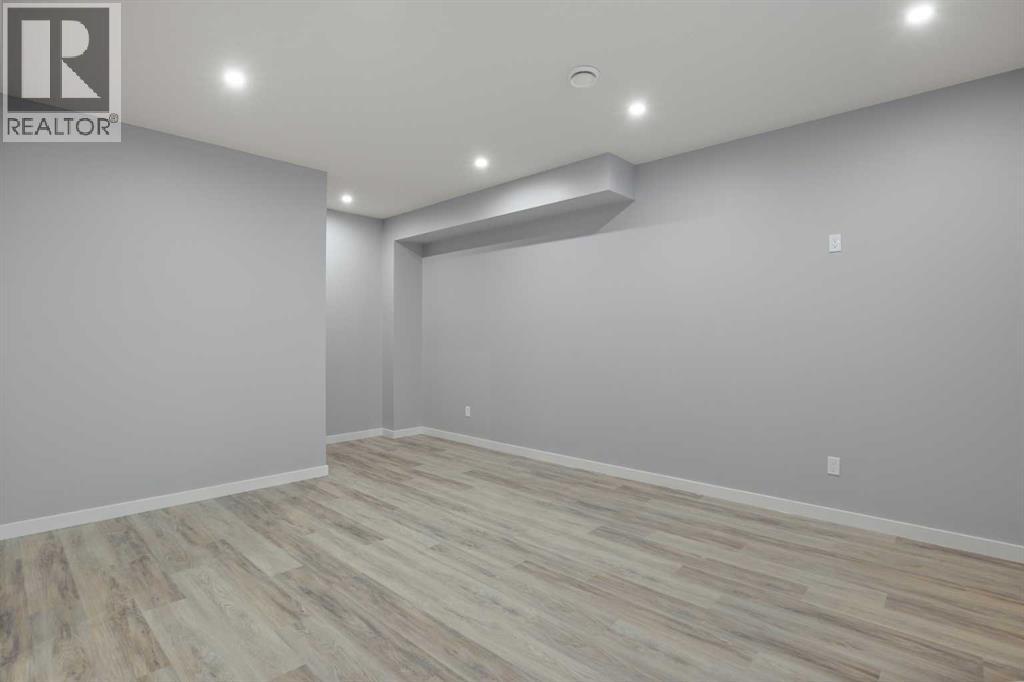 113 Aztec Crescent - 43