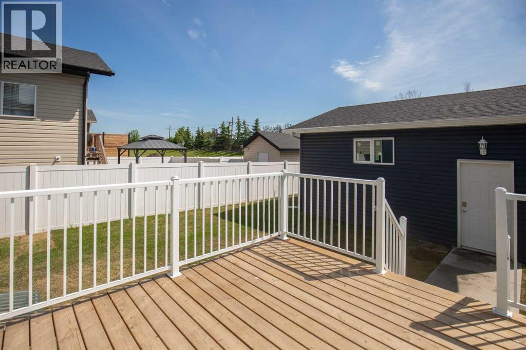 113 Aztec Crescent - 8