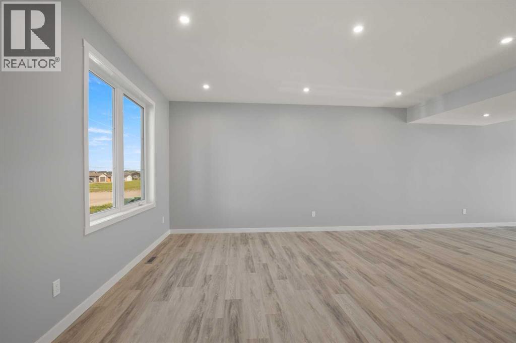 113 Aztec Crescent - 12