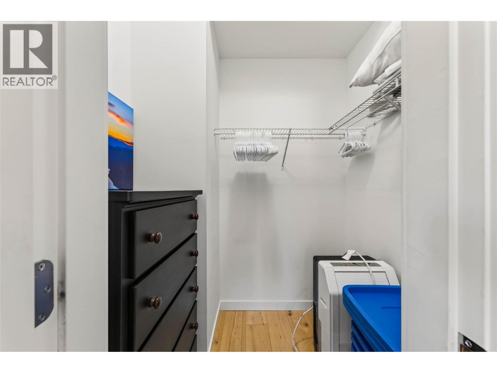 #215 710 Vernon Street - 32