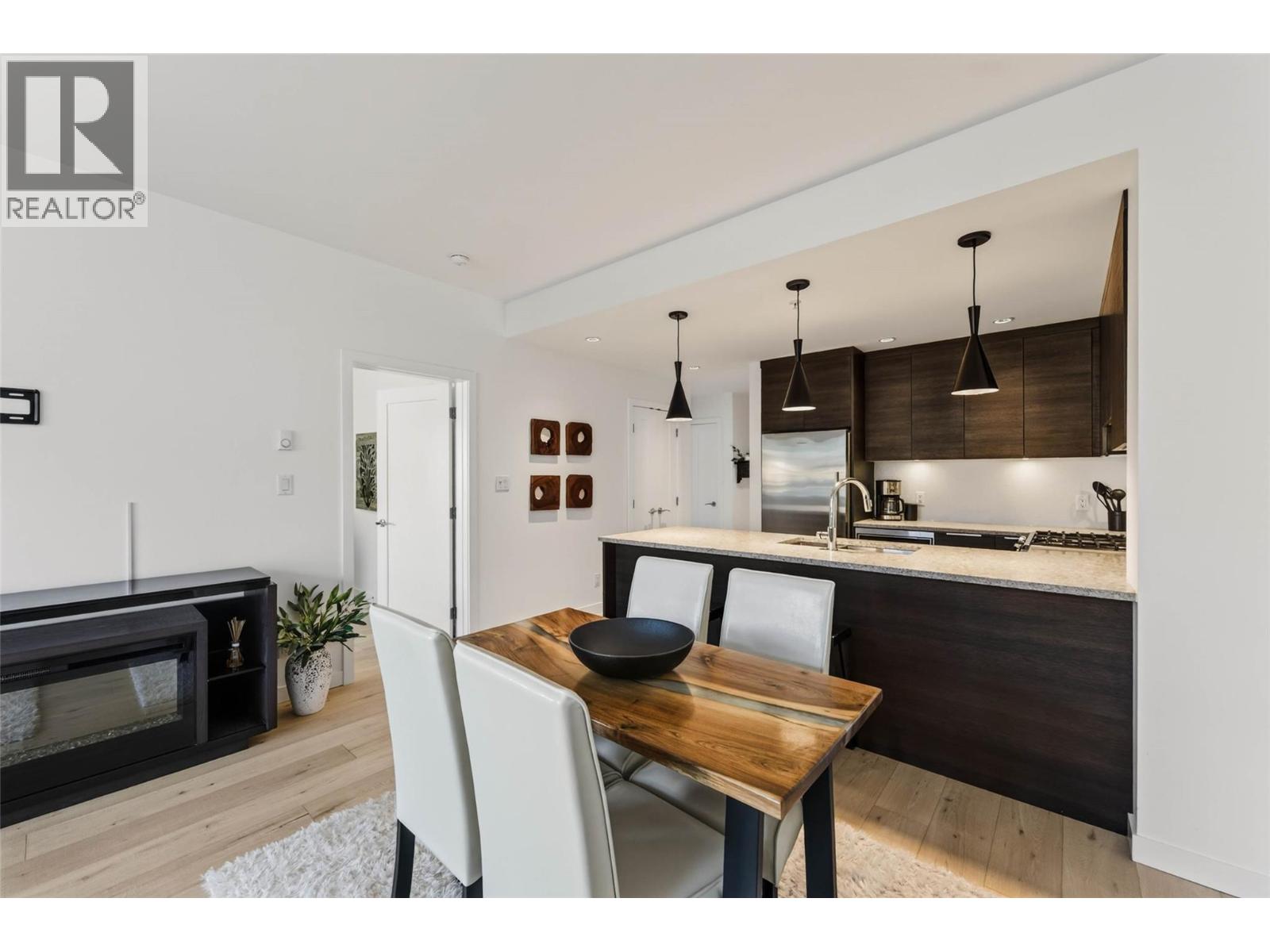 #215 710 Vernon Street - 22