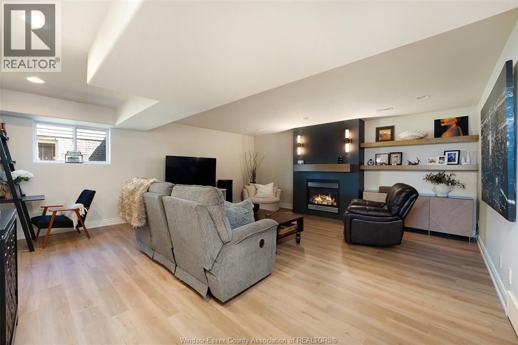 1389 CROSSWINDS DRIVE - 25