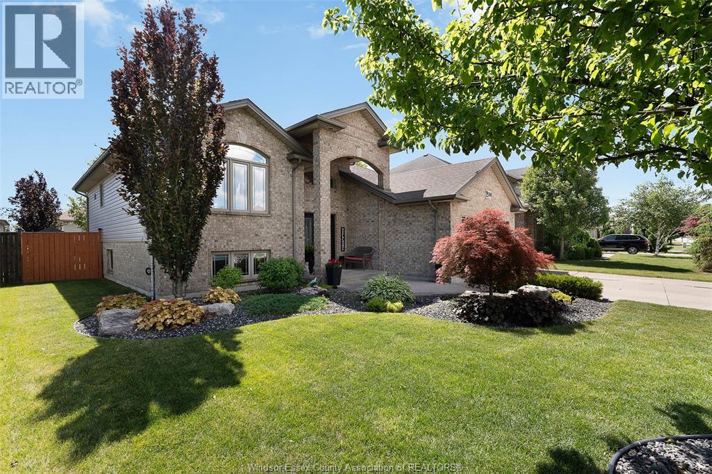 1389 CROSSWINDS DRIVE - 43