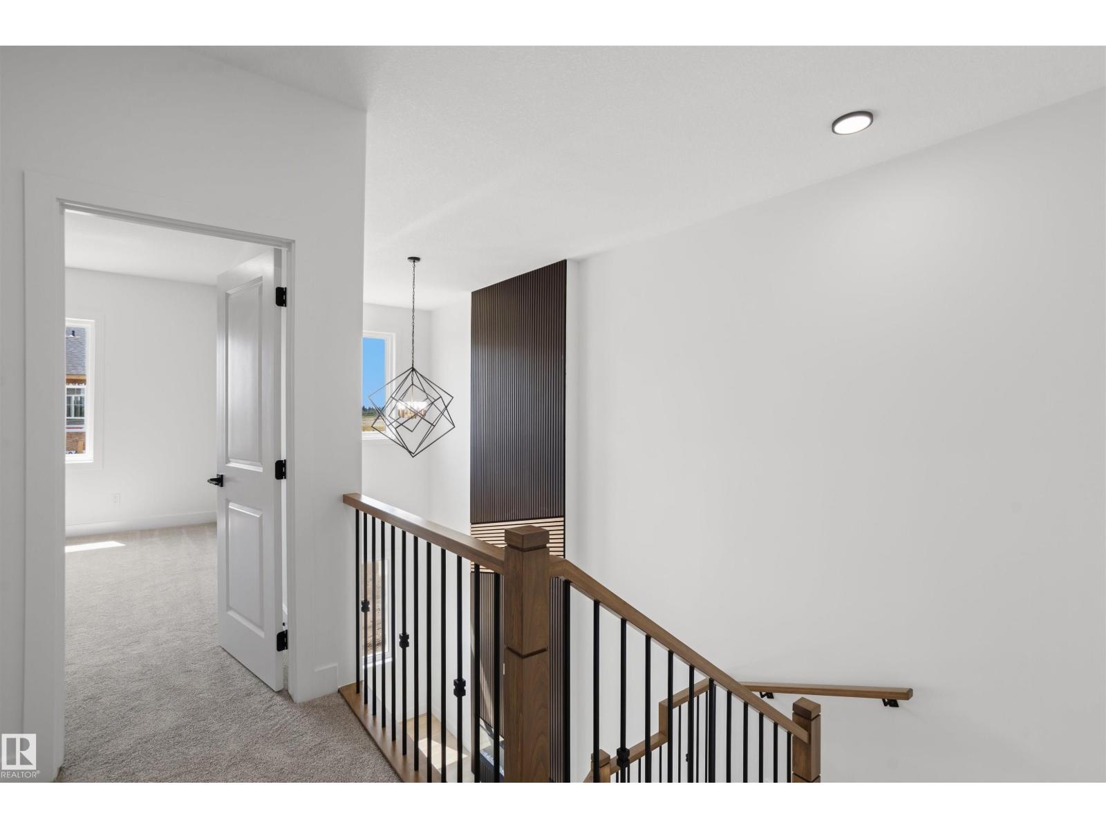 815 158 AV NE - 21