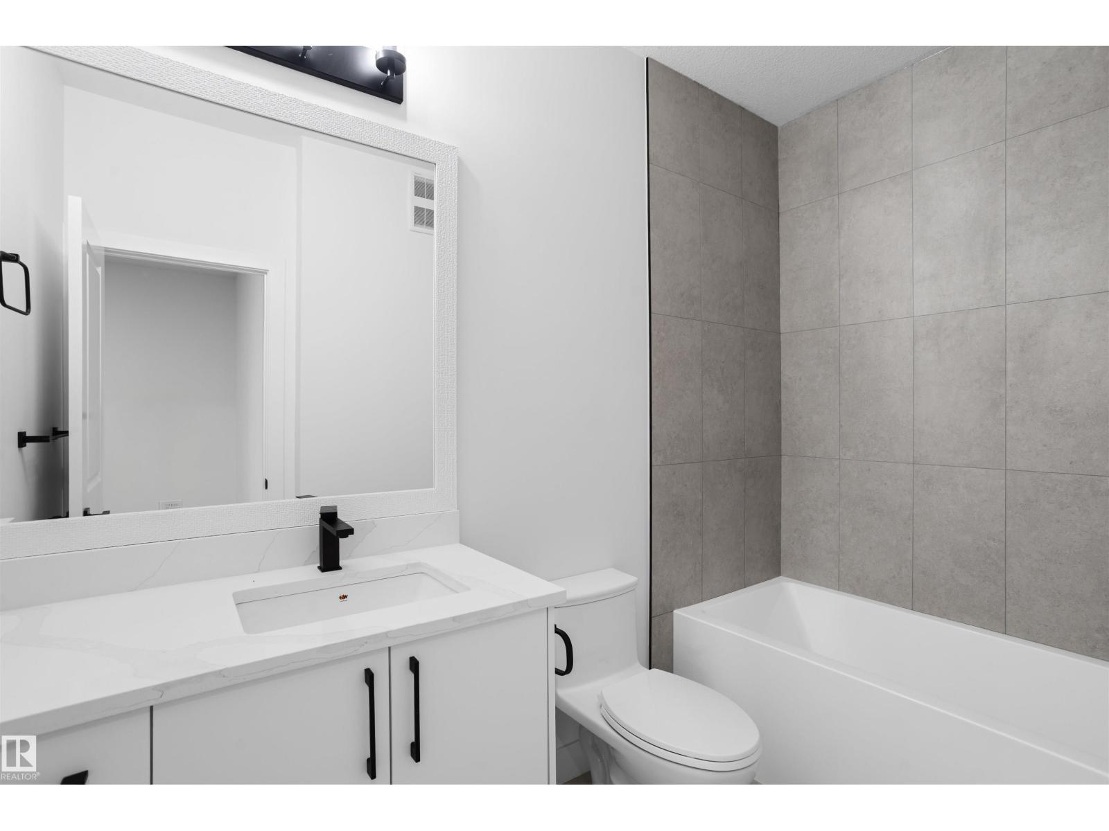 815 158 AV NE - 23