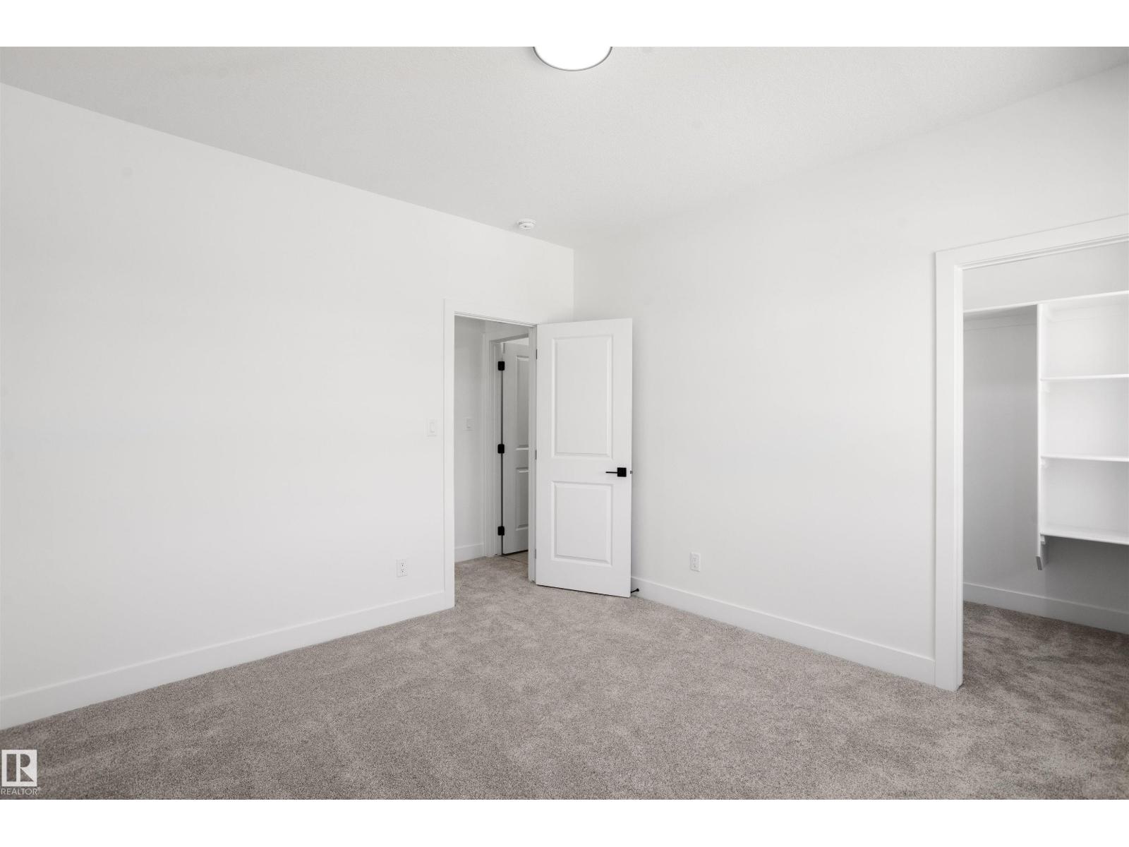 815 158 AV NE - 36
