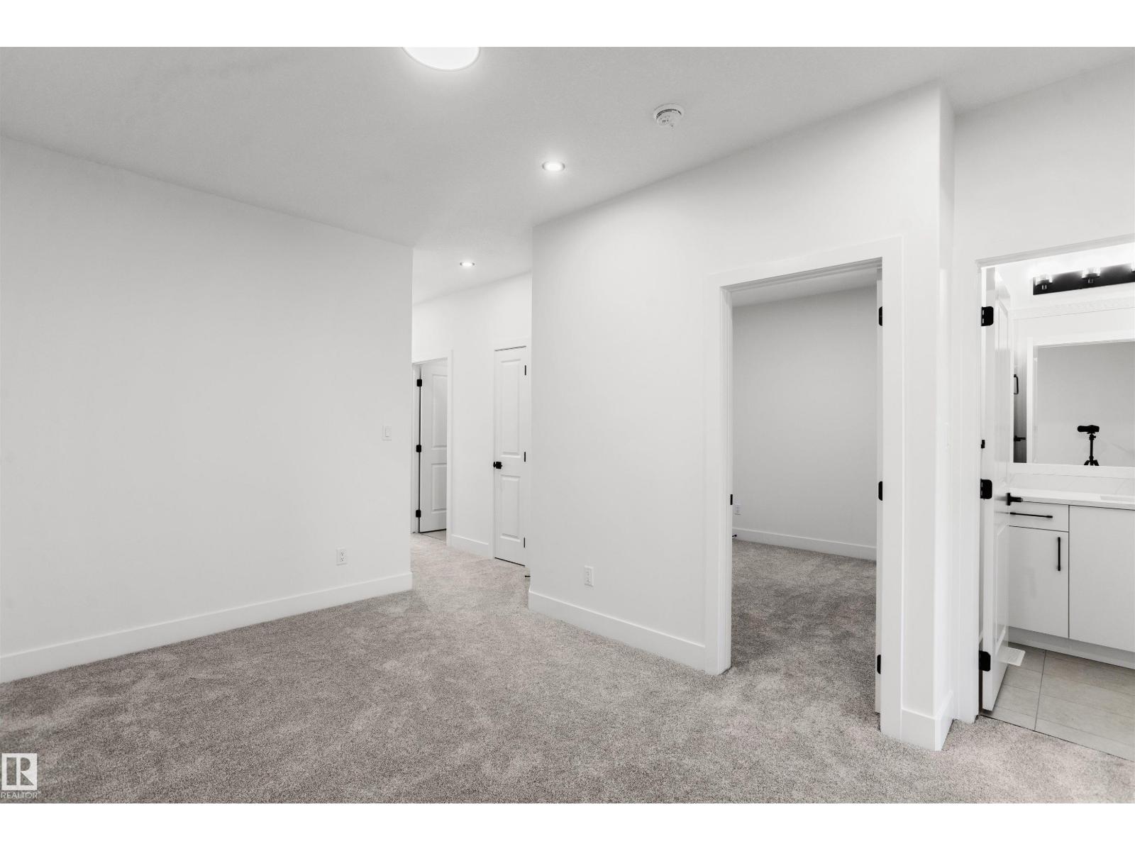 815 158 AV NE - 31