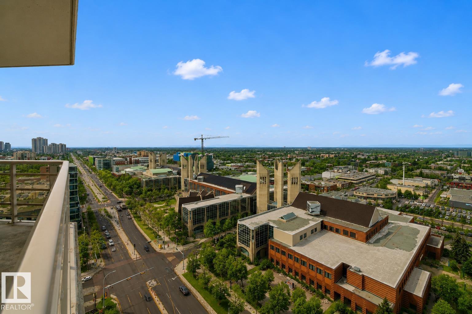 #1704 10388 105 ST NW - 32