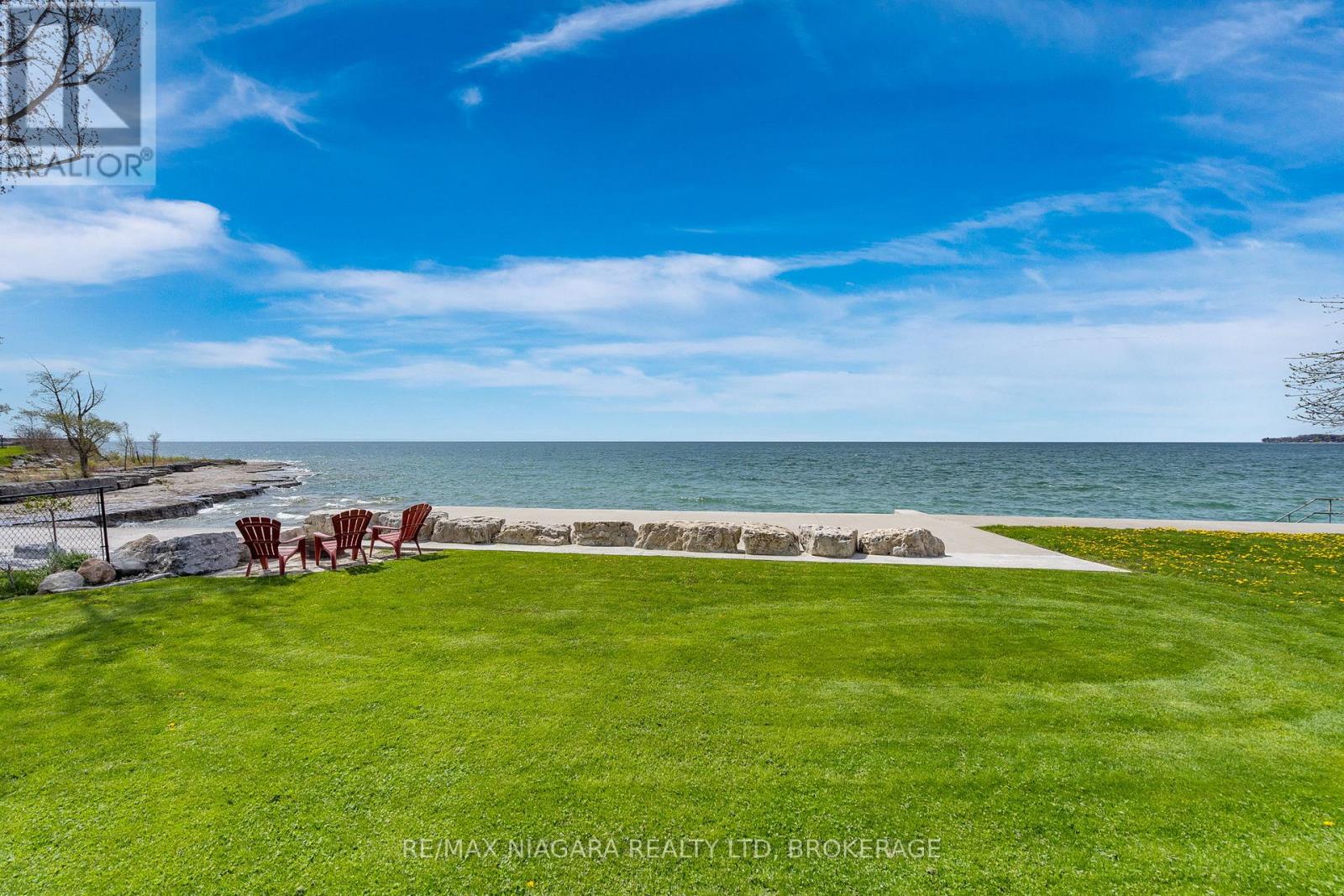 10825 LAKESHORE ROAD W - 31