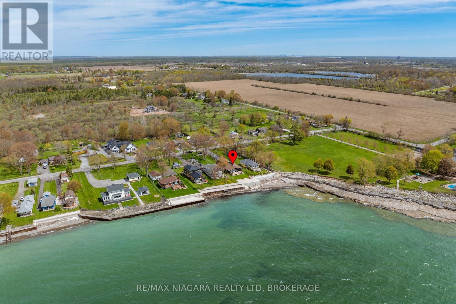10825 LAKESHORE ROAD W - 36