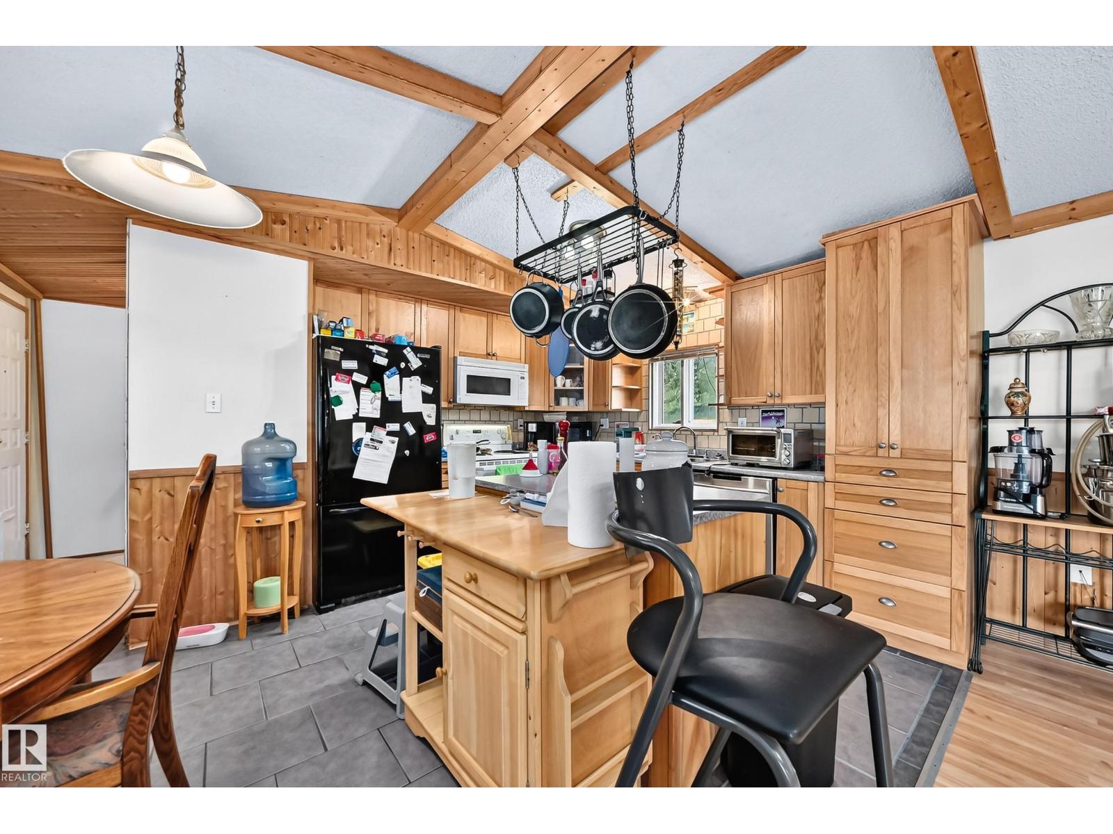23328 HWY 37 - Image 26