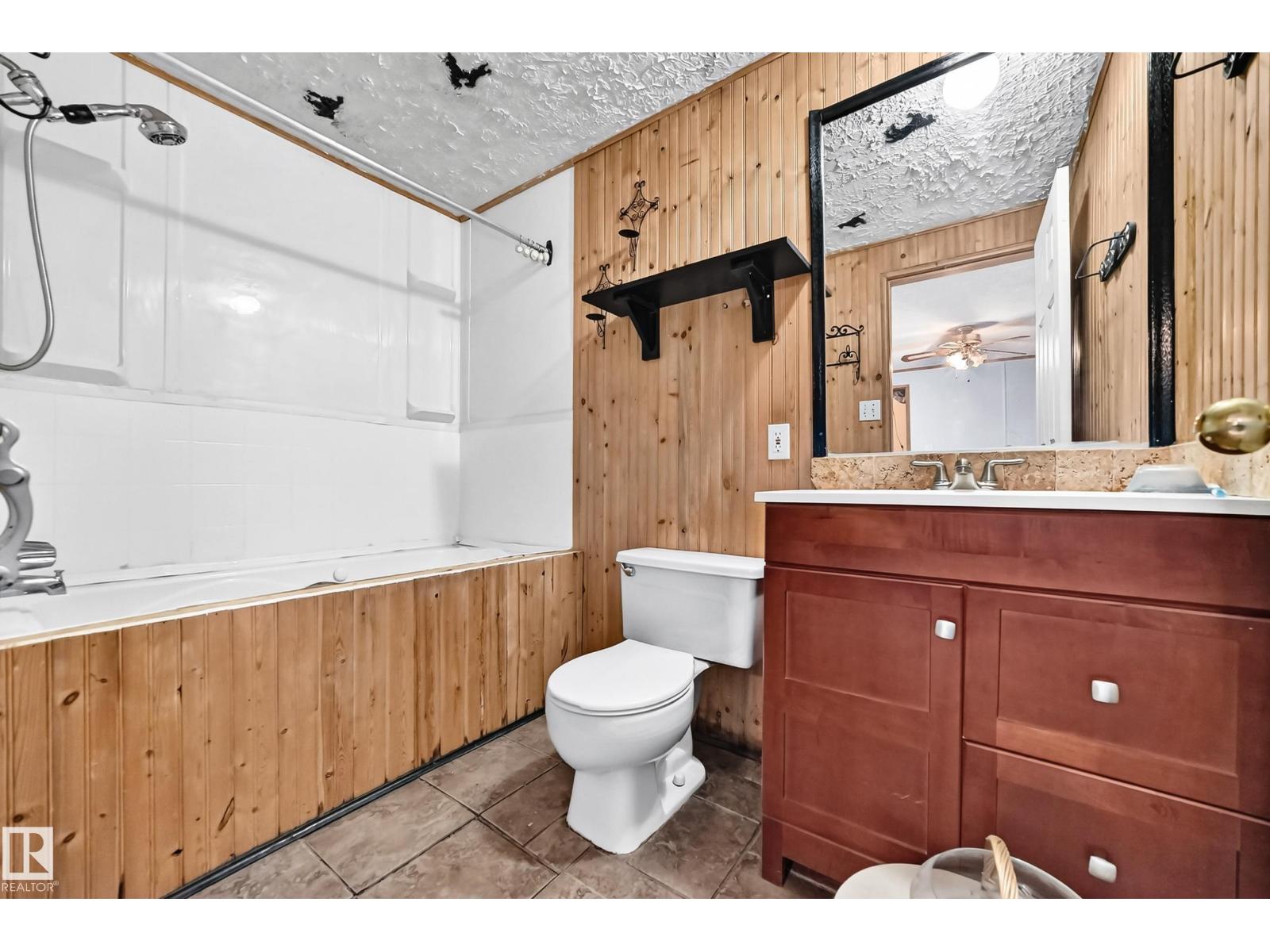 23328 HWY 37 - Image 42
