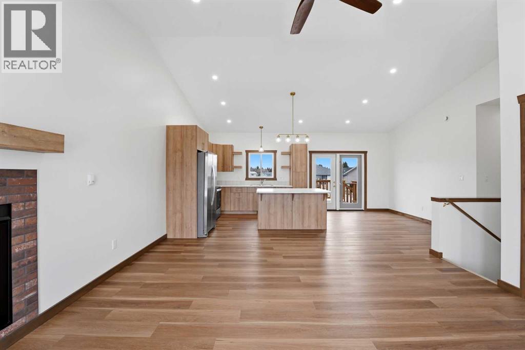 5123 55 Street Close - 8