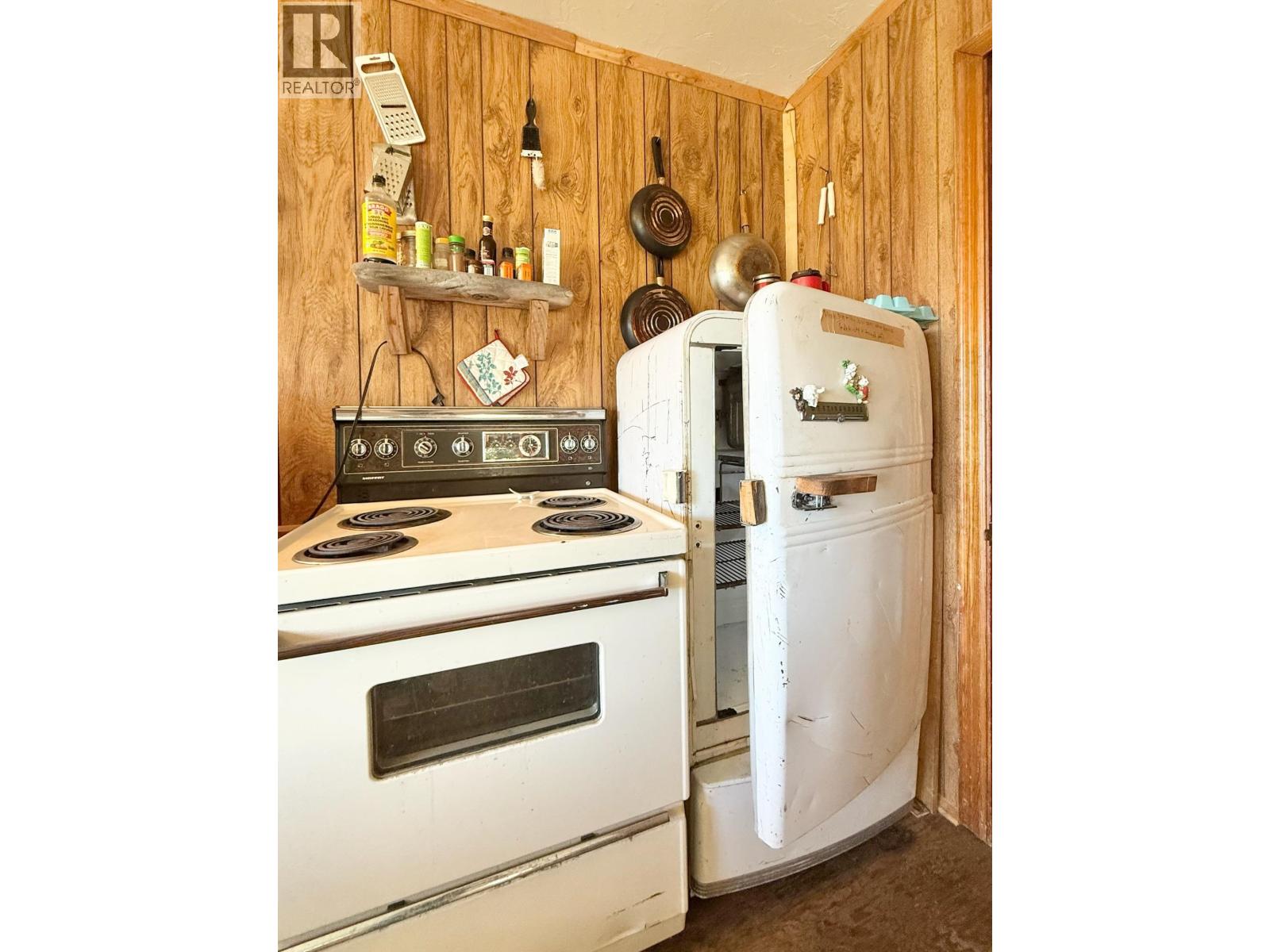 7091 TATLAYOKO ROAD - 36