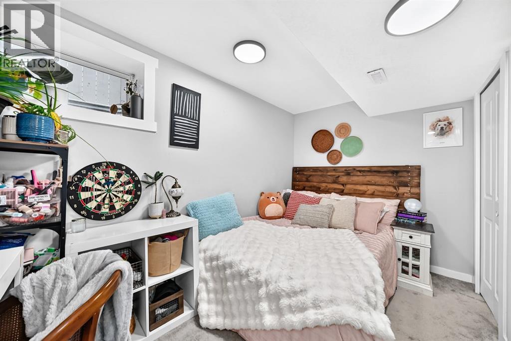 46 Dovercliffe Way SE - 35