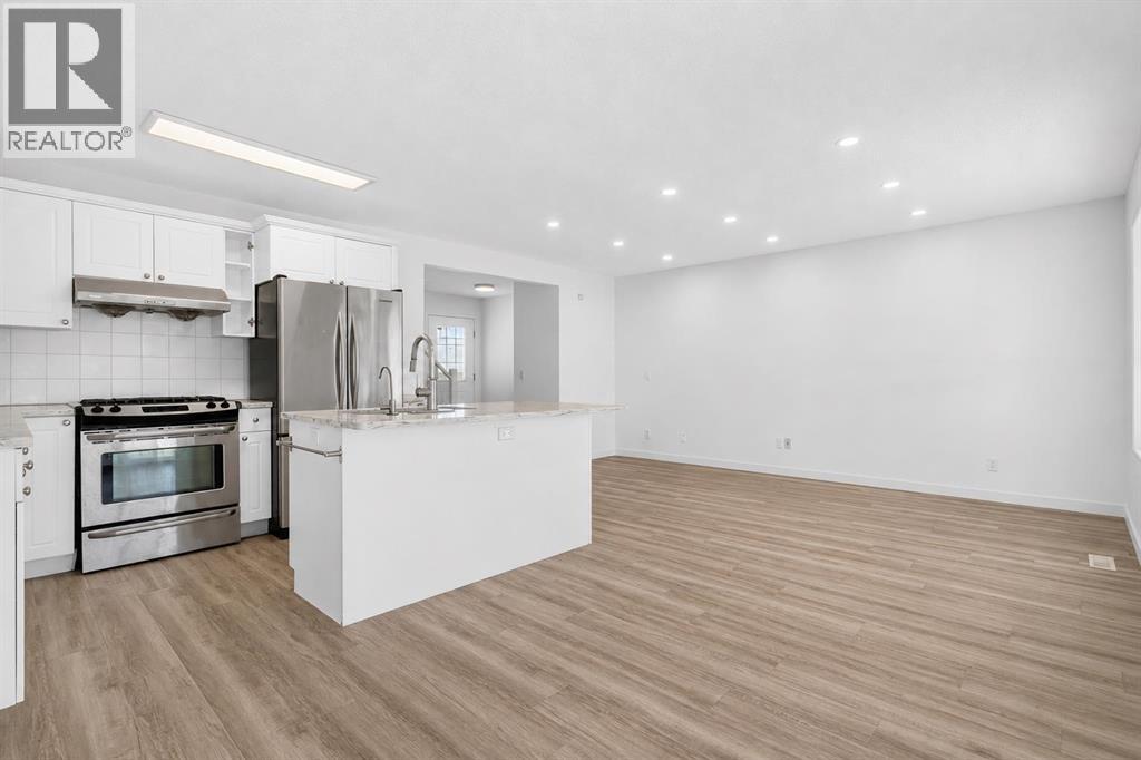 133 Martinvalley Crescent NE - 10