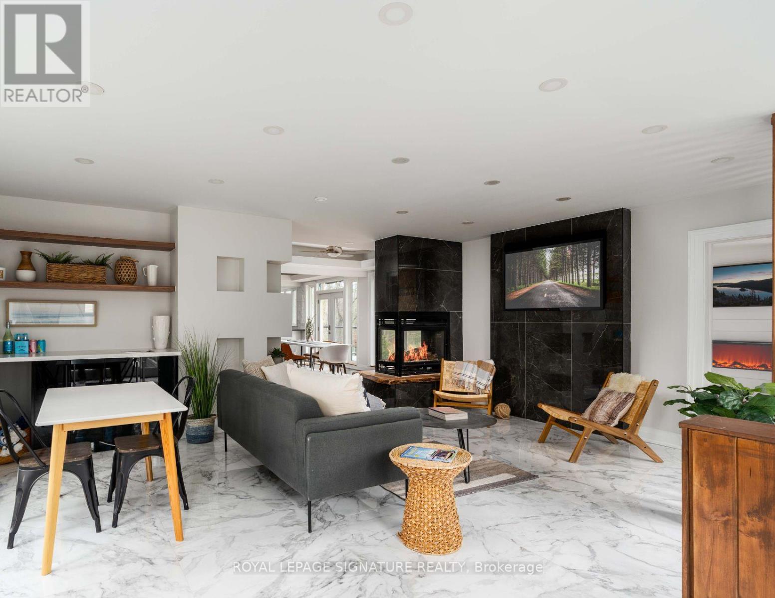 613 LONG LAKE ROAD - 12