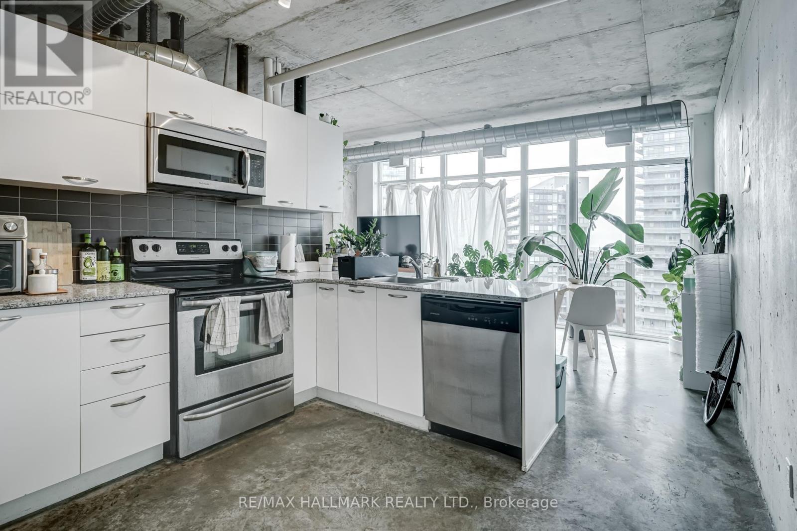 #910 150 SUDBURY STREET - 30