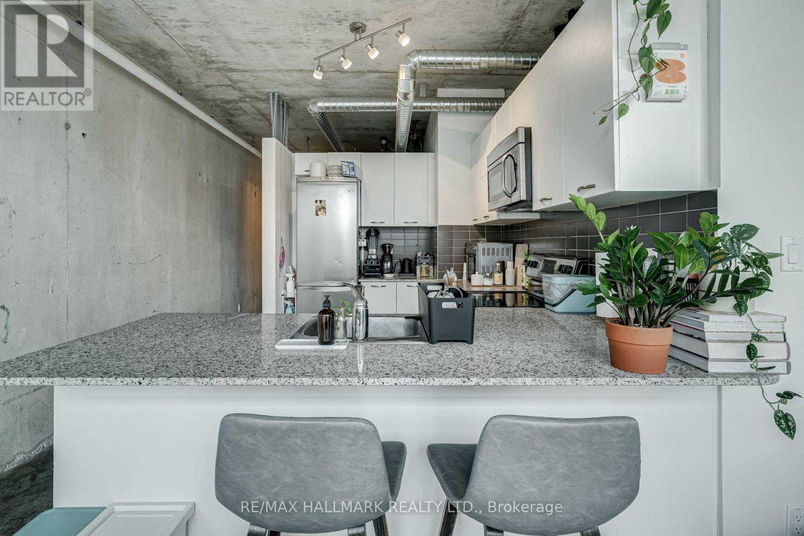 #910 150 SUDBURY STREET - Image 6