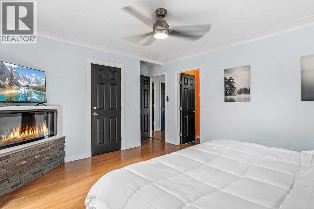 16 Willow Street - 18
