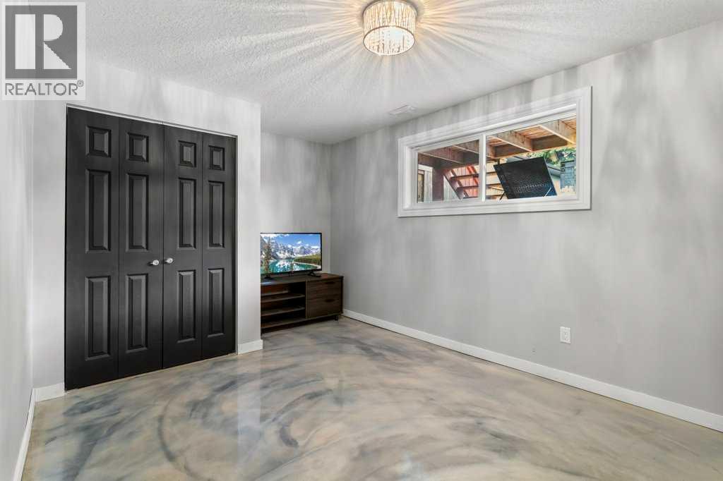16 Willow Street - 22
