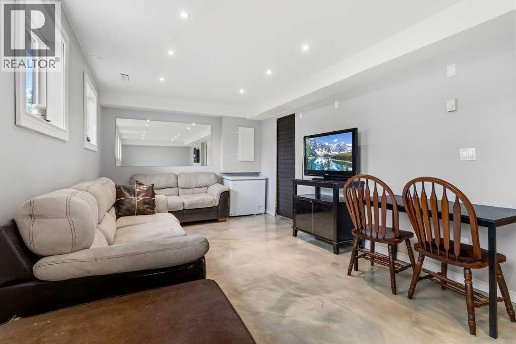 16 Willow Street - 26
