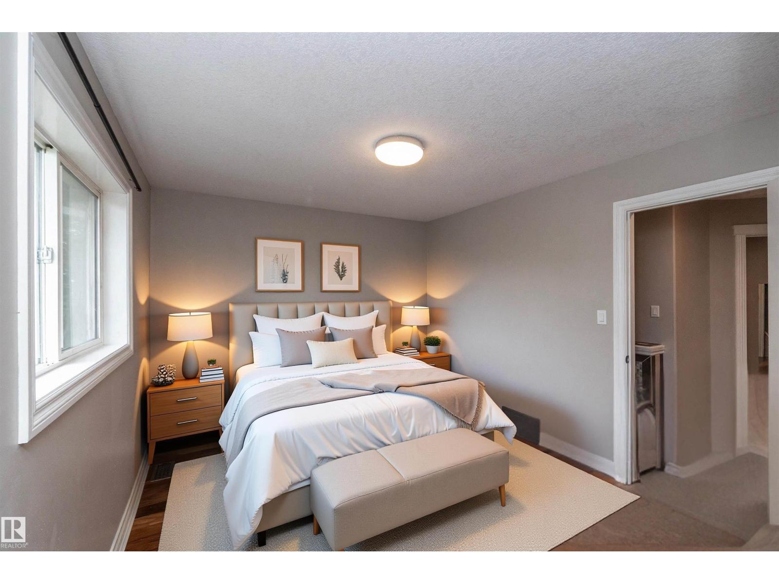 11915 77 ST NW - 35