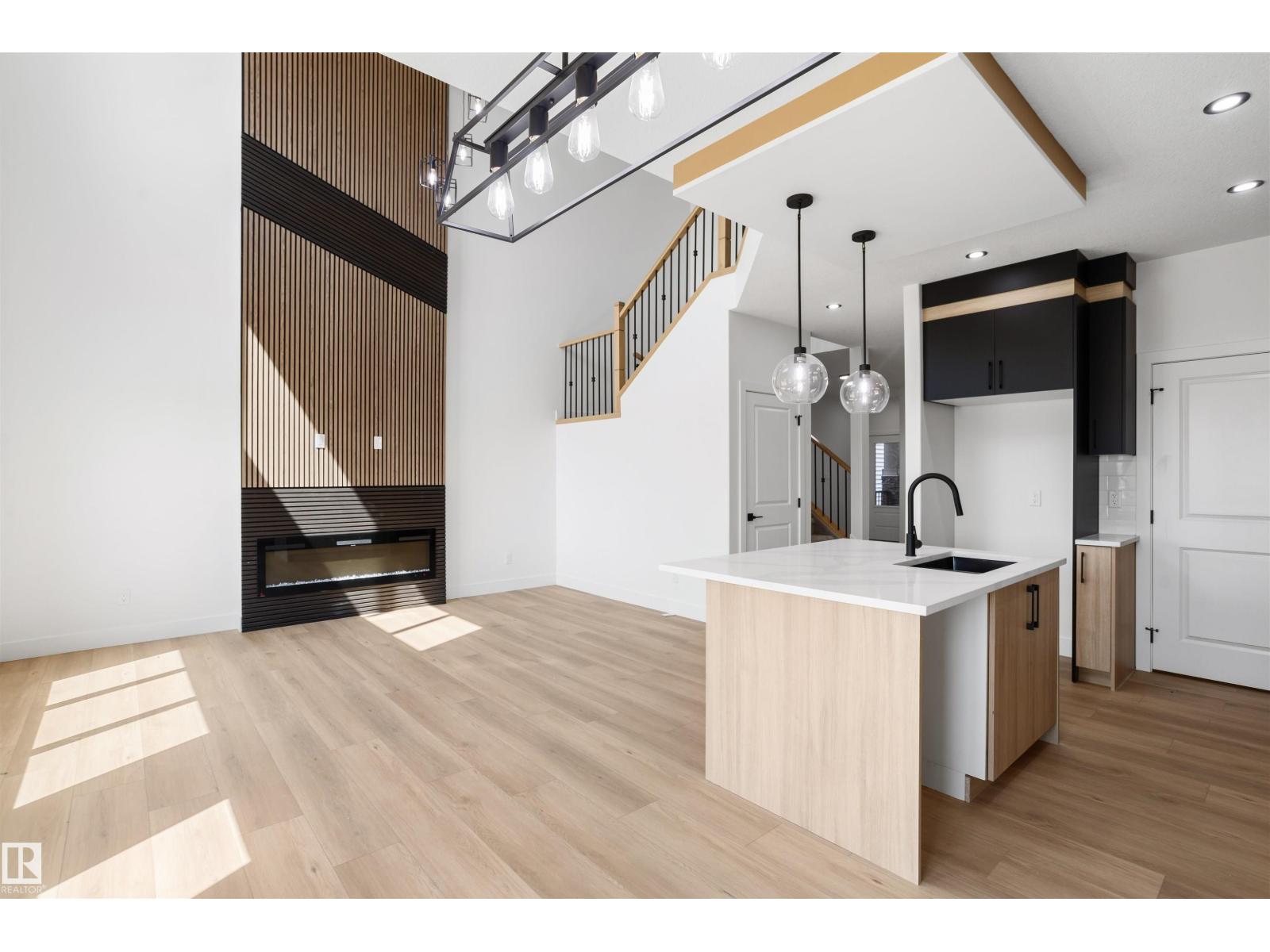 819 158 AV NE - Image 16