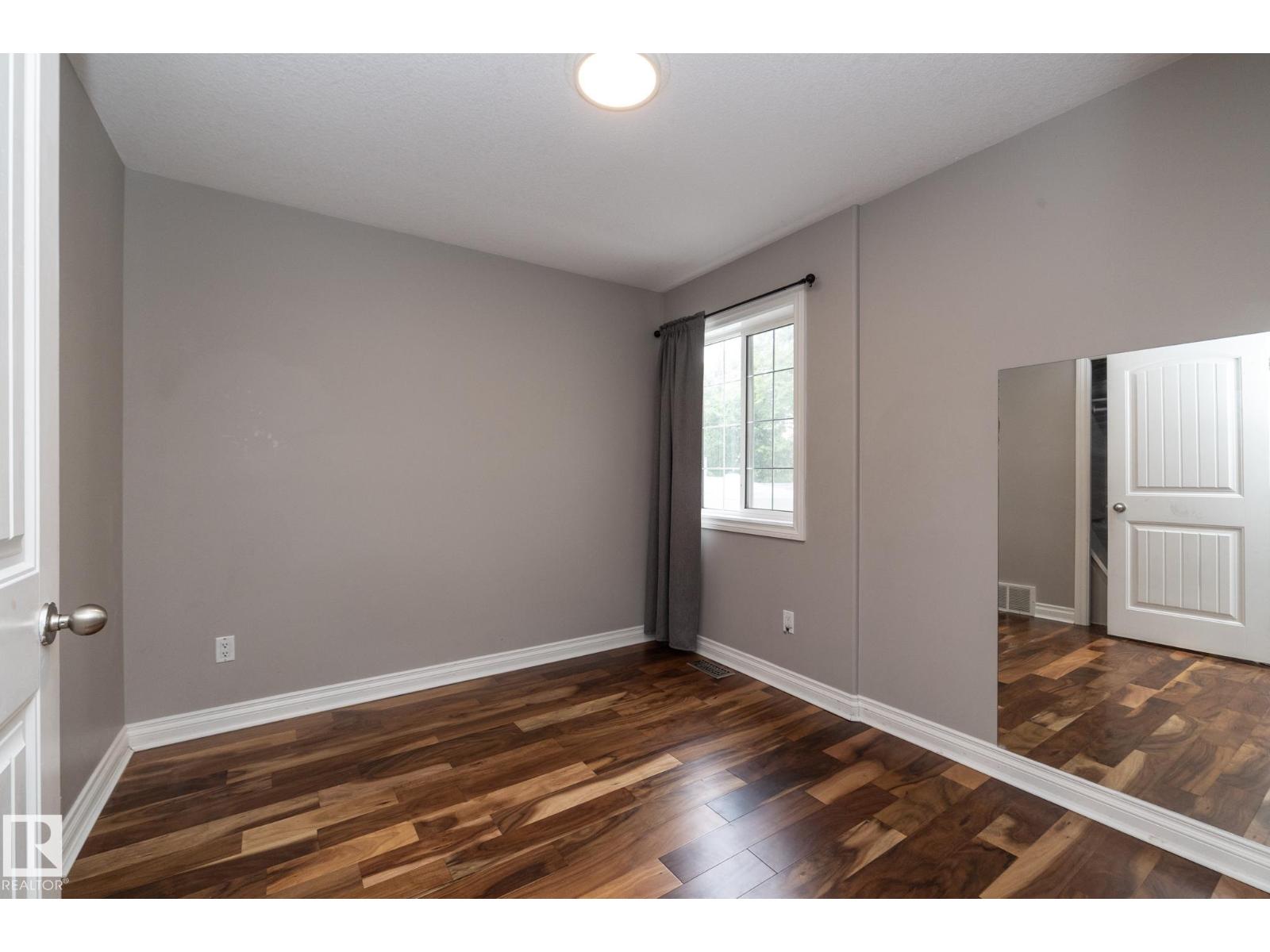 11915 77 ST NW - 47