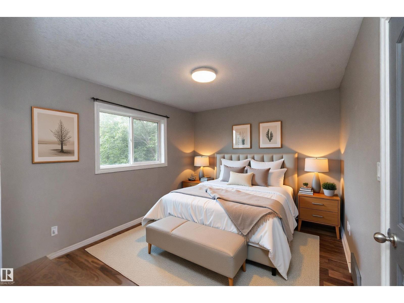 11915 77 ST NW - 33