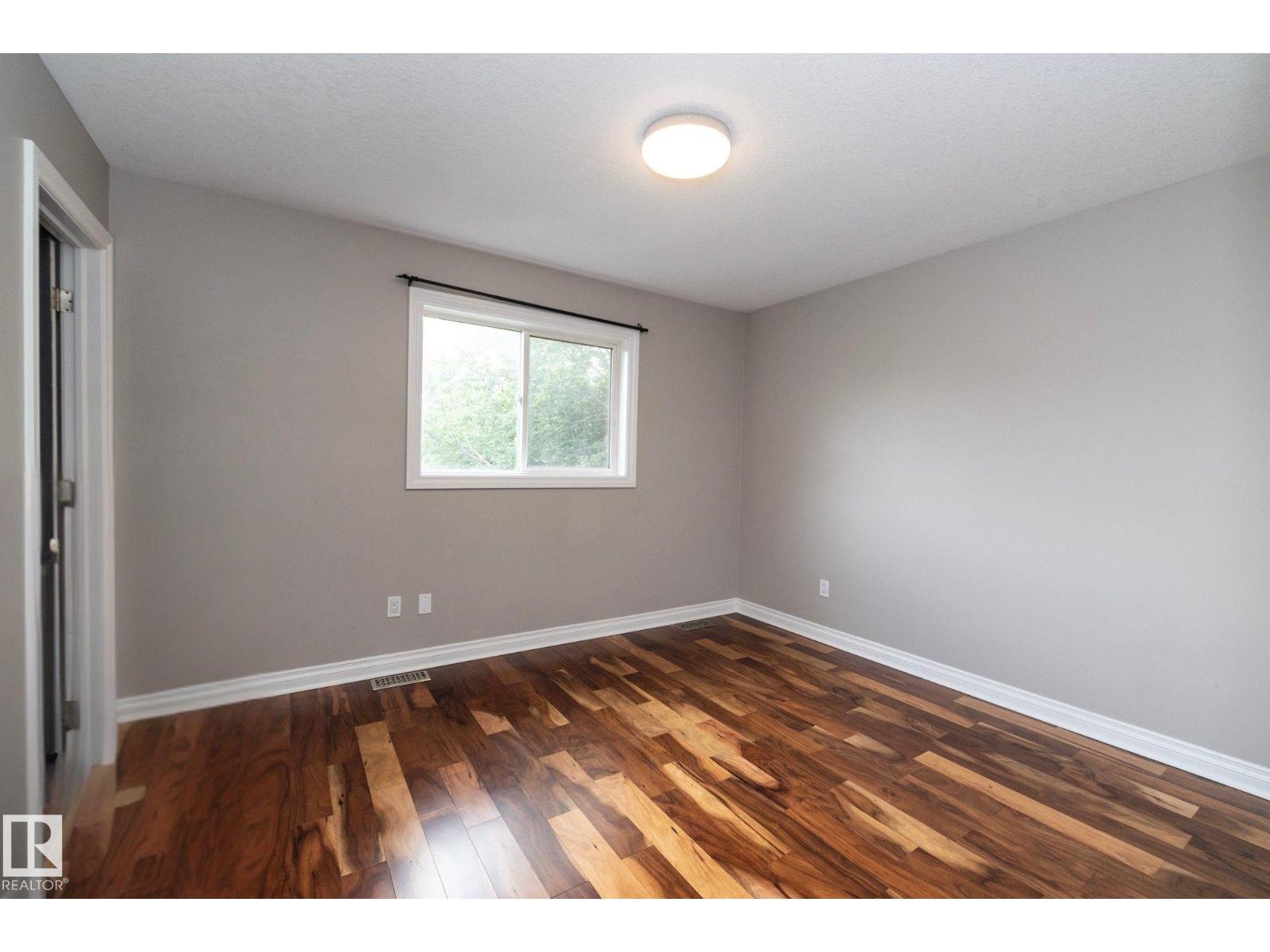 11915 77 ST NW - 40