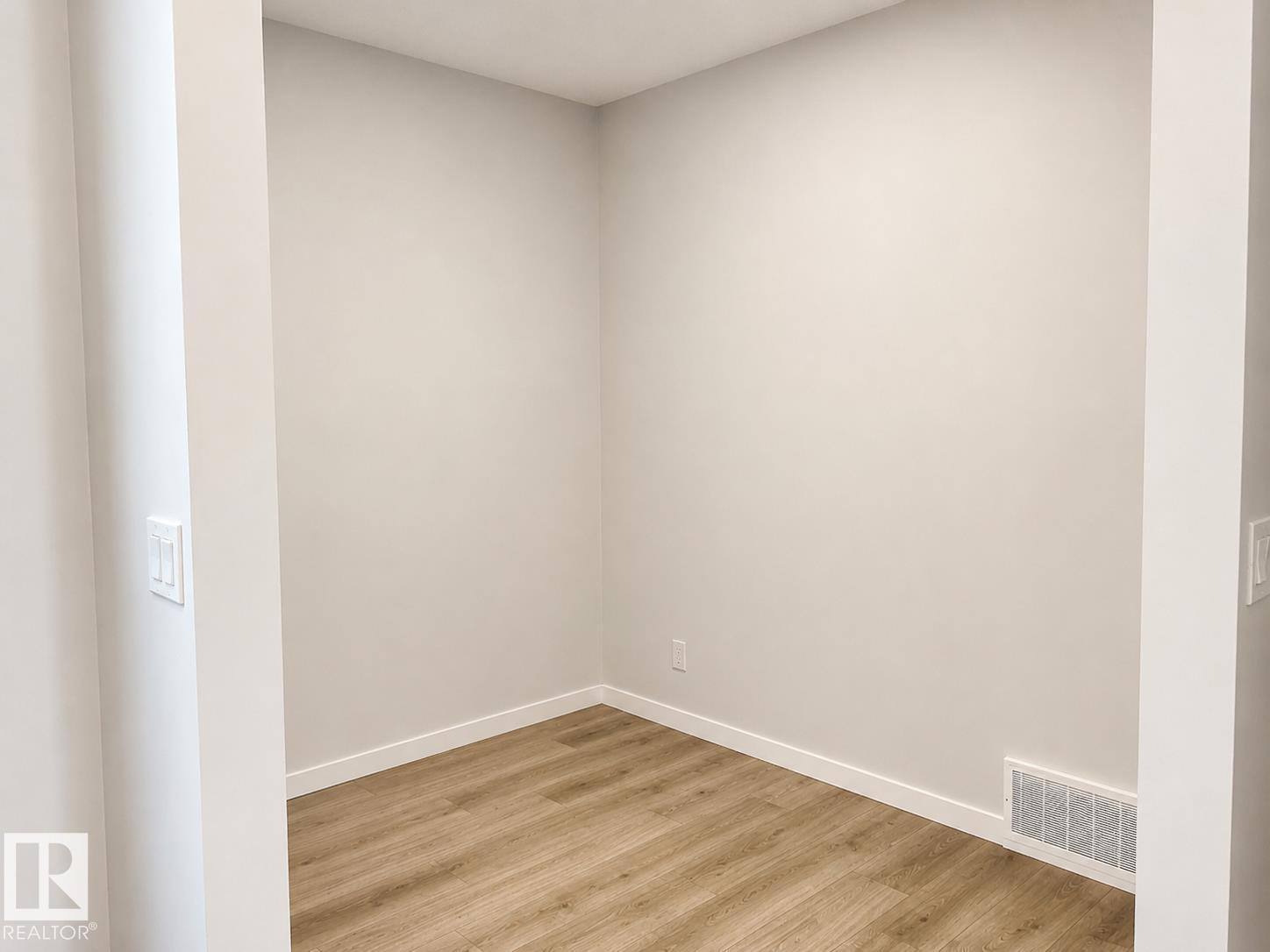 22904 94 Avenue NW - Photo 6