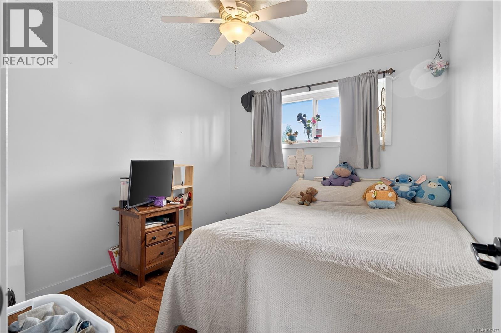 1215 Gilley Cres - 20