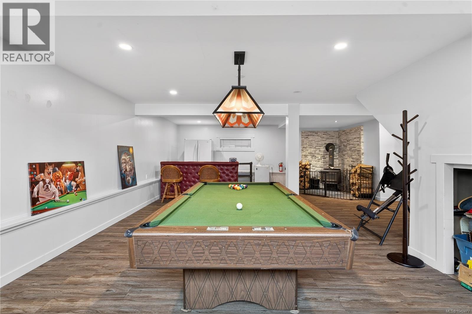 1215 Gilley Cres - 24