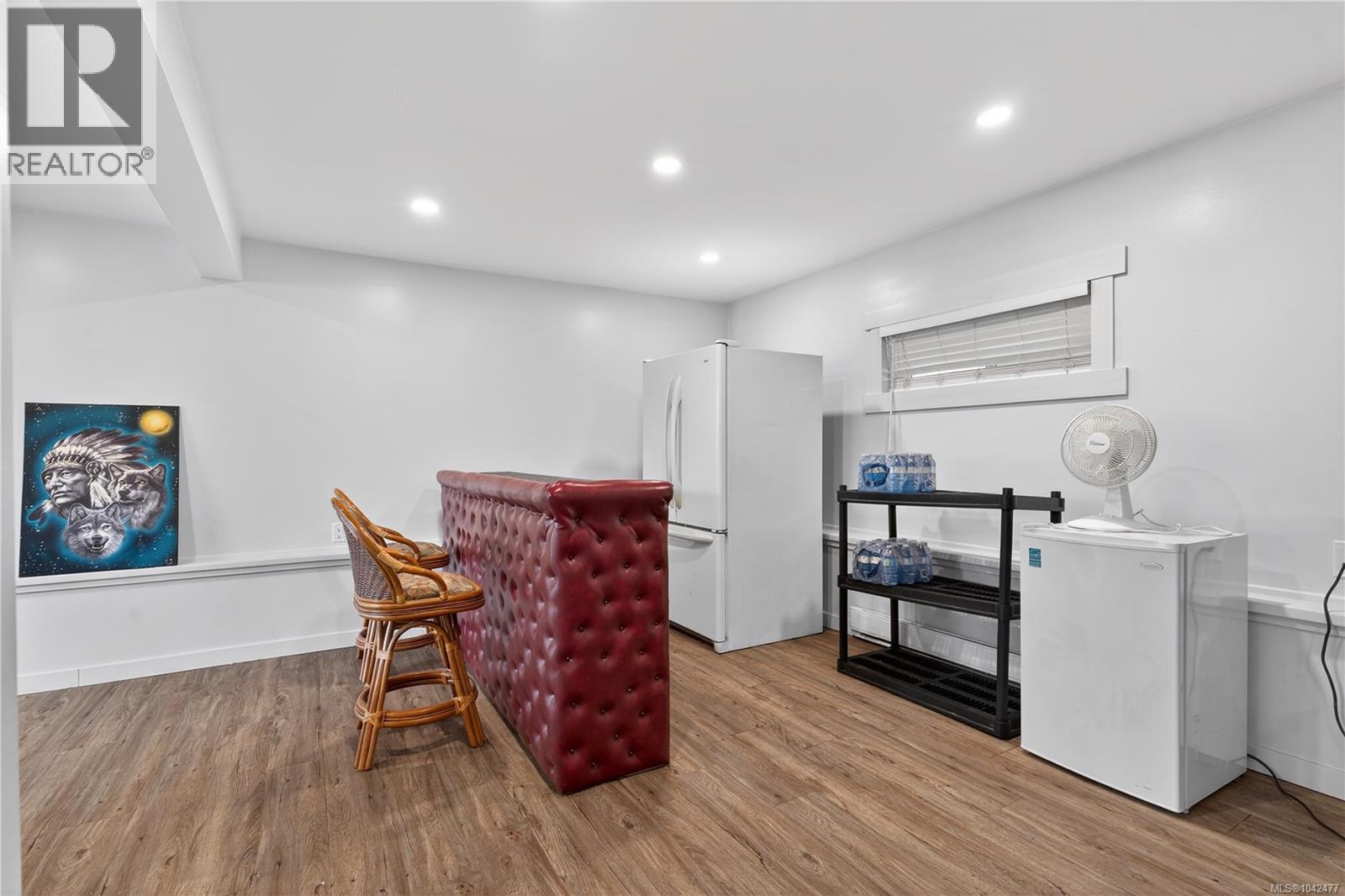 1215 Gilley Cres - 25