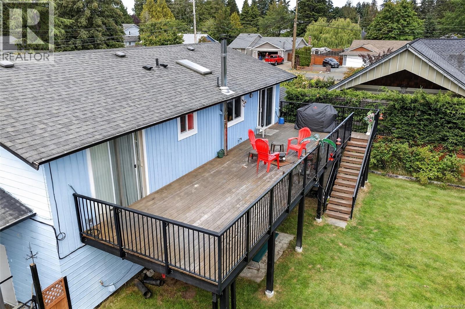 1215 Gilley Cres - 38