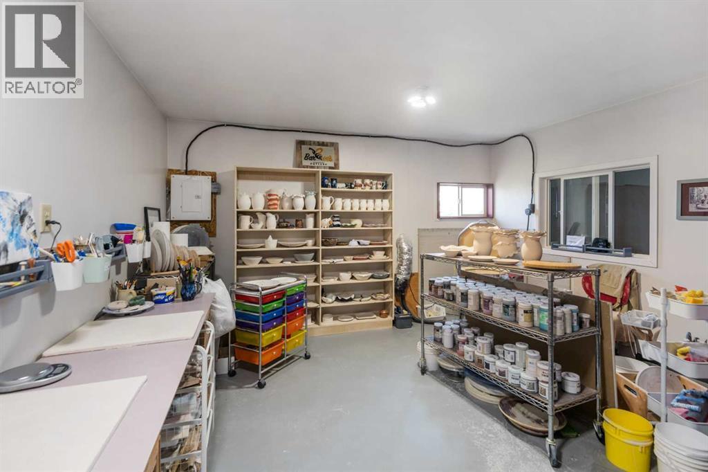 274048 Range Road 261 - 35