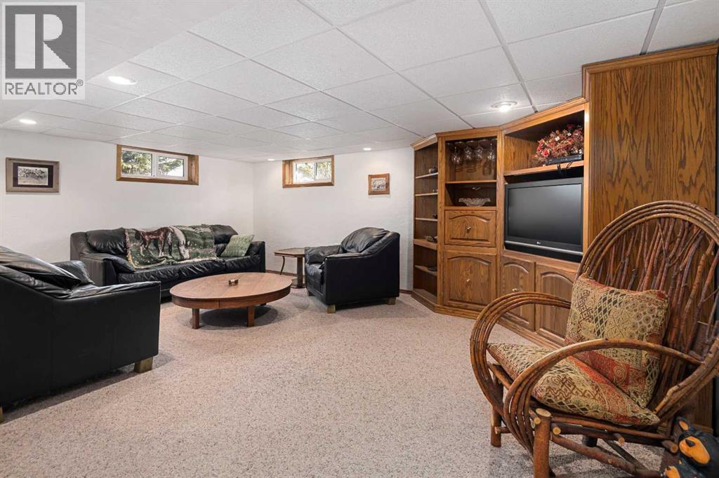 274048 Range Road 261 - 25