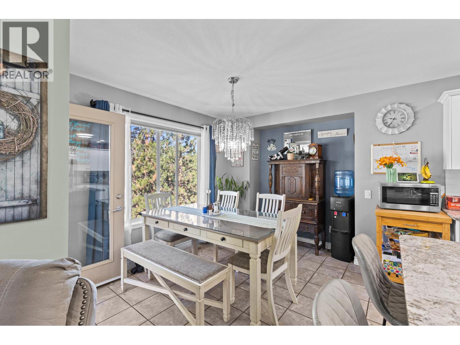 #8 3425 East Boundary Road - 12