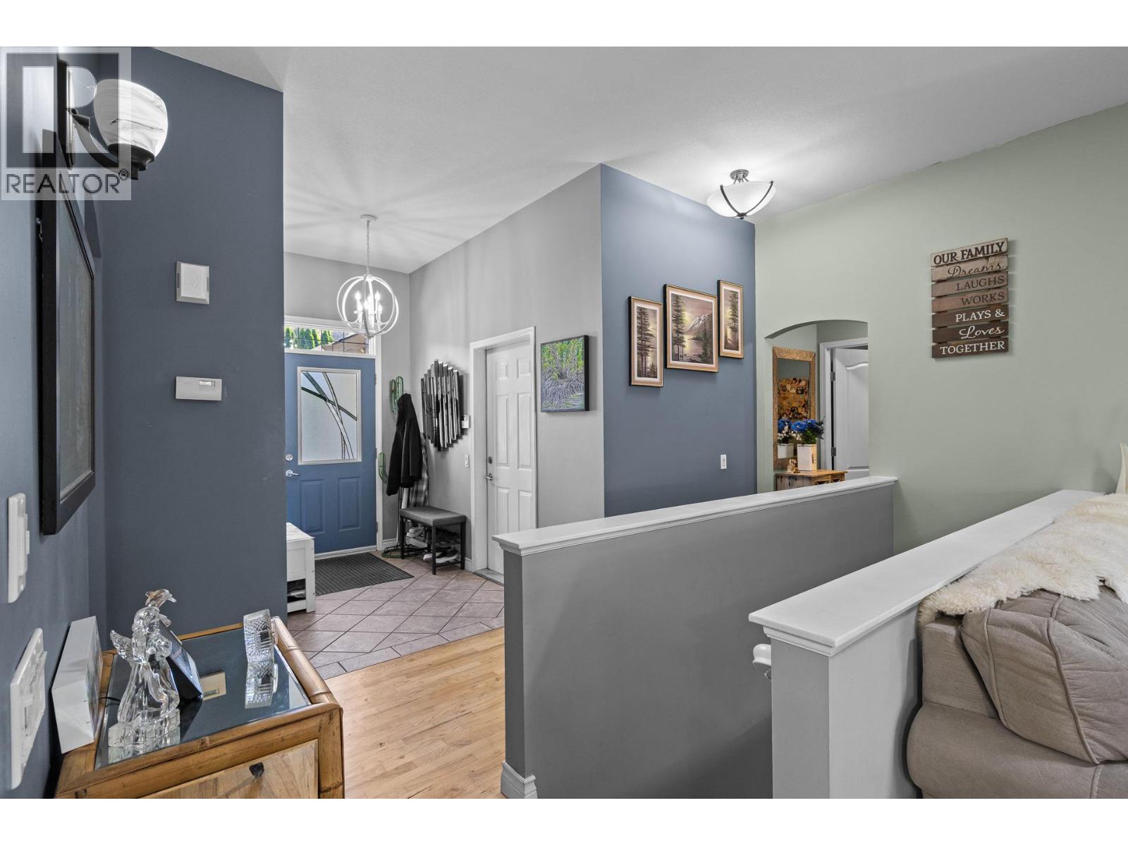 #8 3425 East Boundary Road - 18