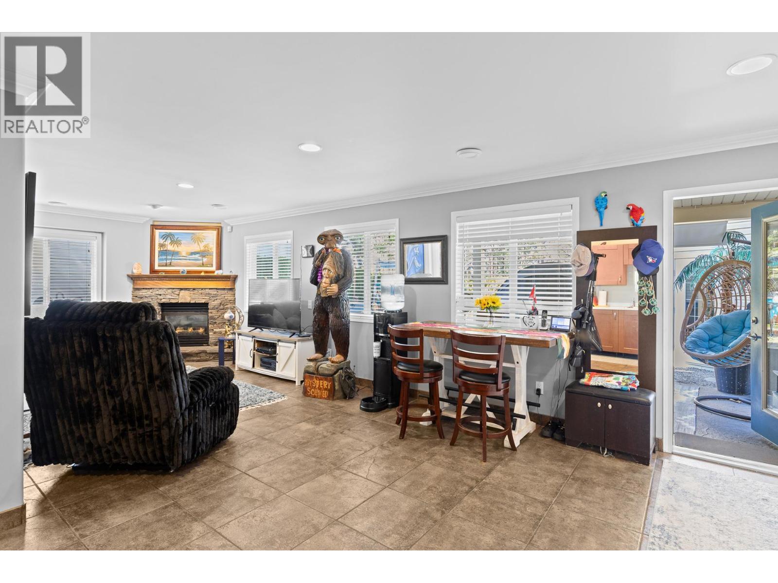 #8 3425 East Boundary Road - Image 29