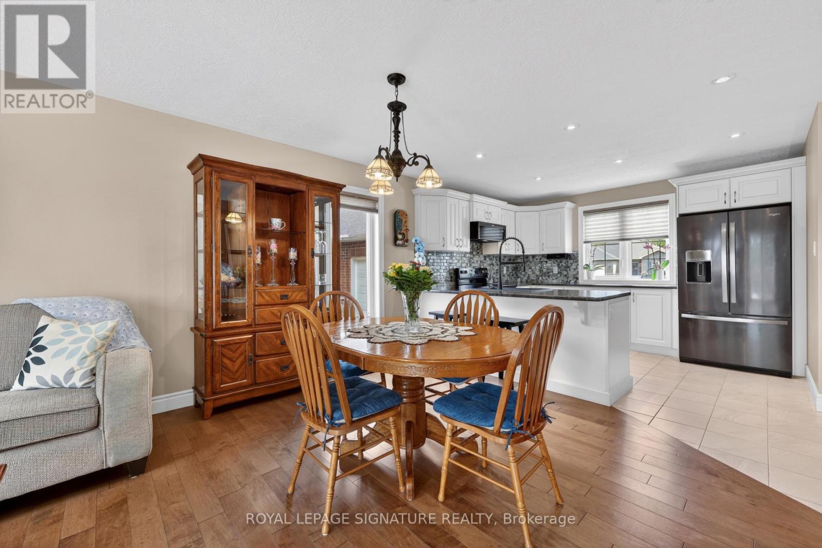 22 HUNTER AVENUE - 16