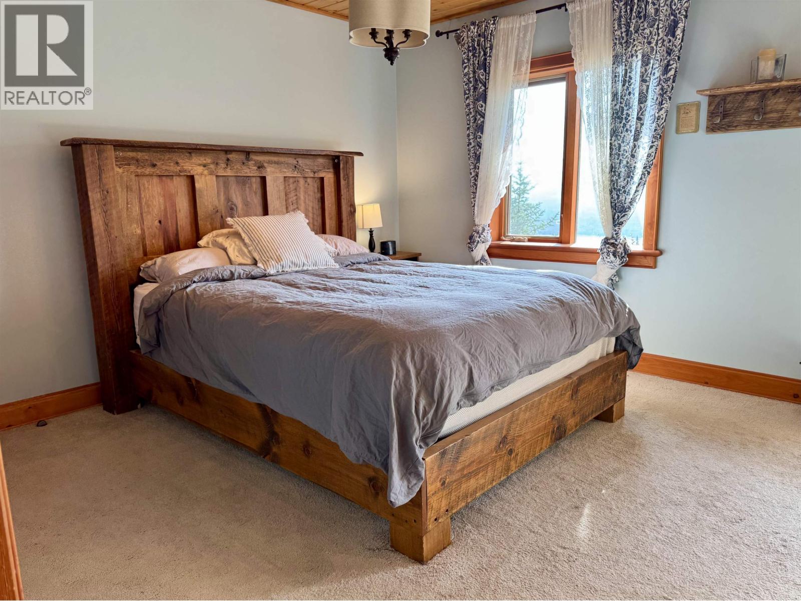 10354 HISLOP Road, Telkwa