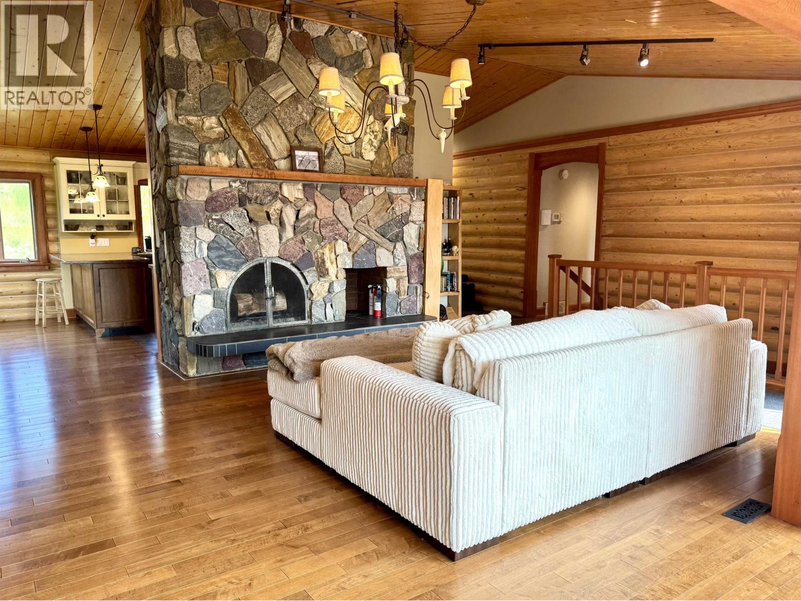 10354 HISLOP Road, Telkwa