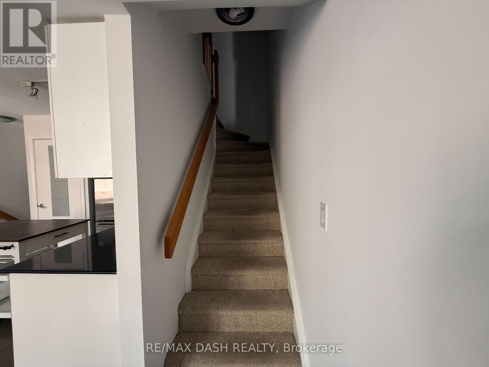 #342 415 JARVIS STREET - 11