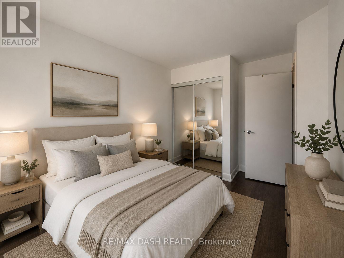 #342 415 JARVIS STREET - Image 2