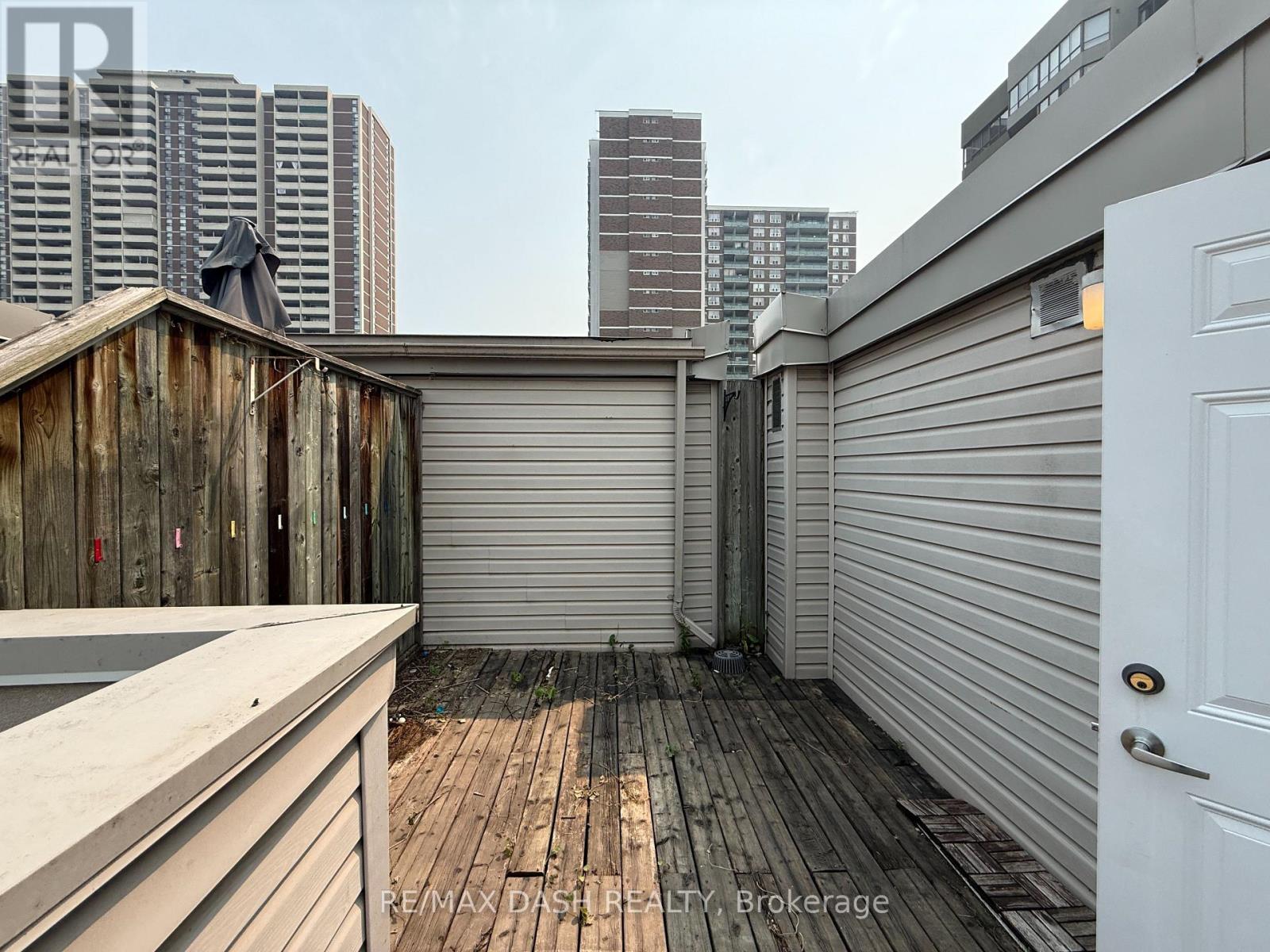 #342 415 JARVIS STREET - 22