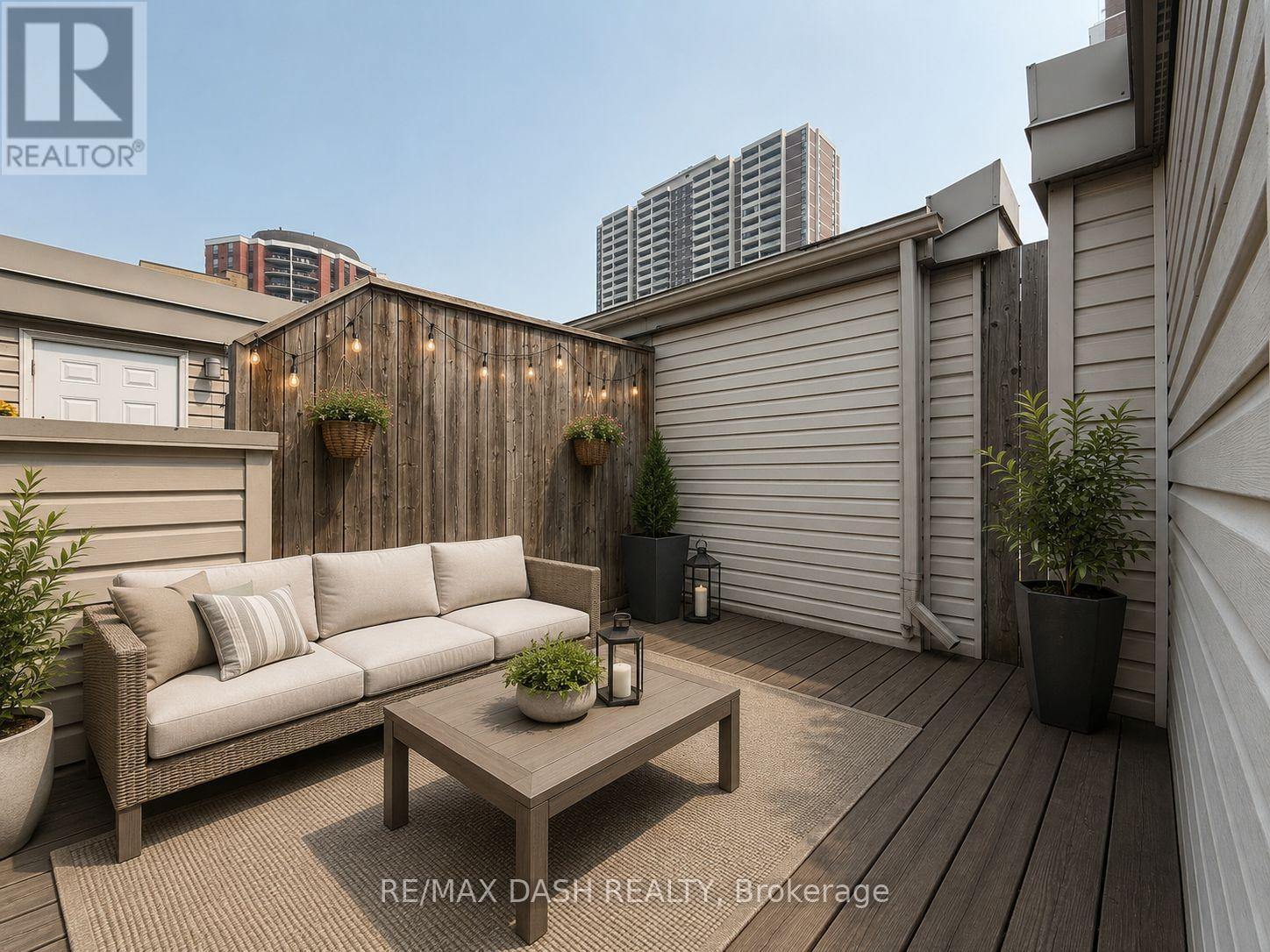 #342 415 JARVIS STREET - 3